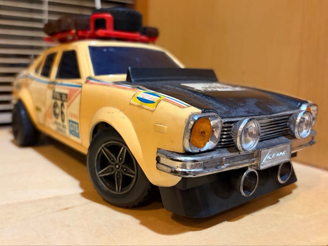 レア！　1/18 ミニカー　三菱　ダッジ　コルト　ランサー　ホワイト　最安値