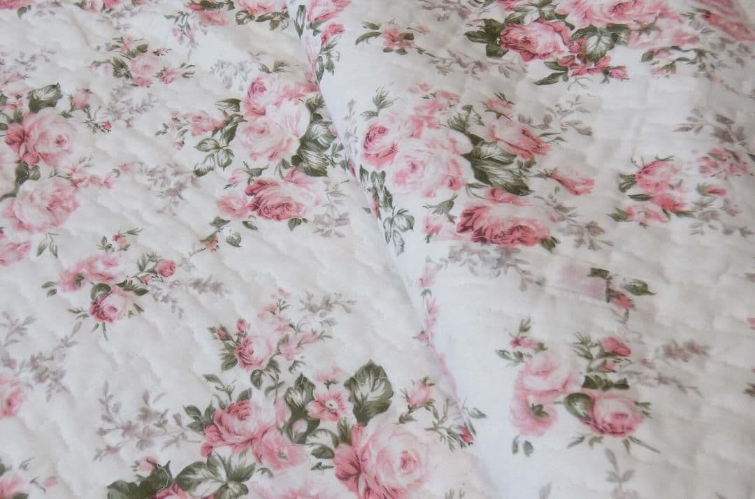 ２枚セット 両面使用できる　キルトマルチカバー　薔薇柄ピンク　１９０ｘ２４０ｃｍ