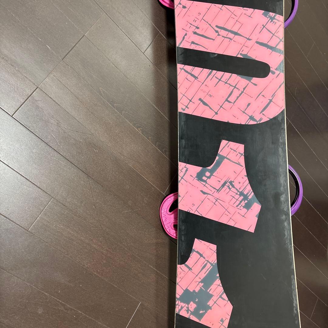 011 artisticスノーボード板 deathlabelビンディング付き