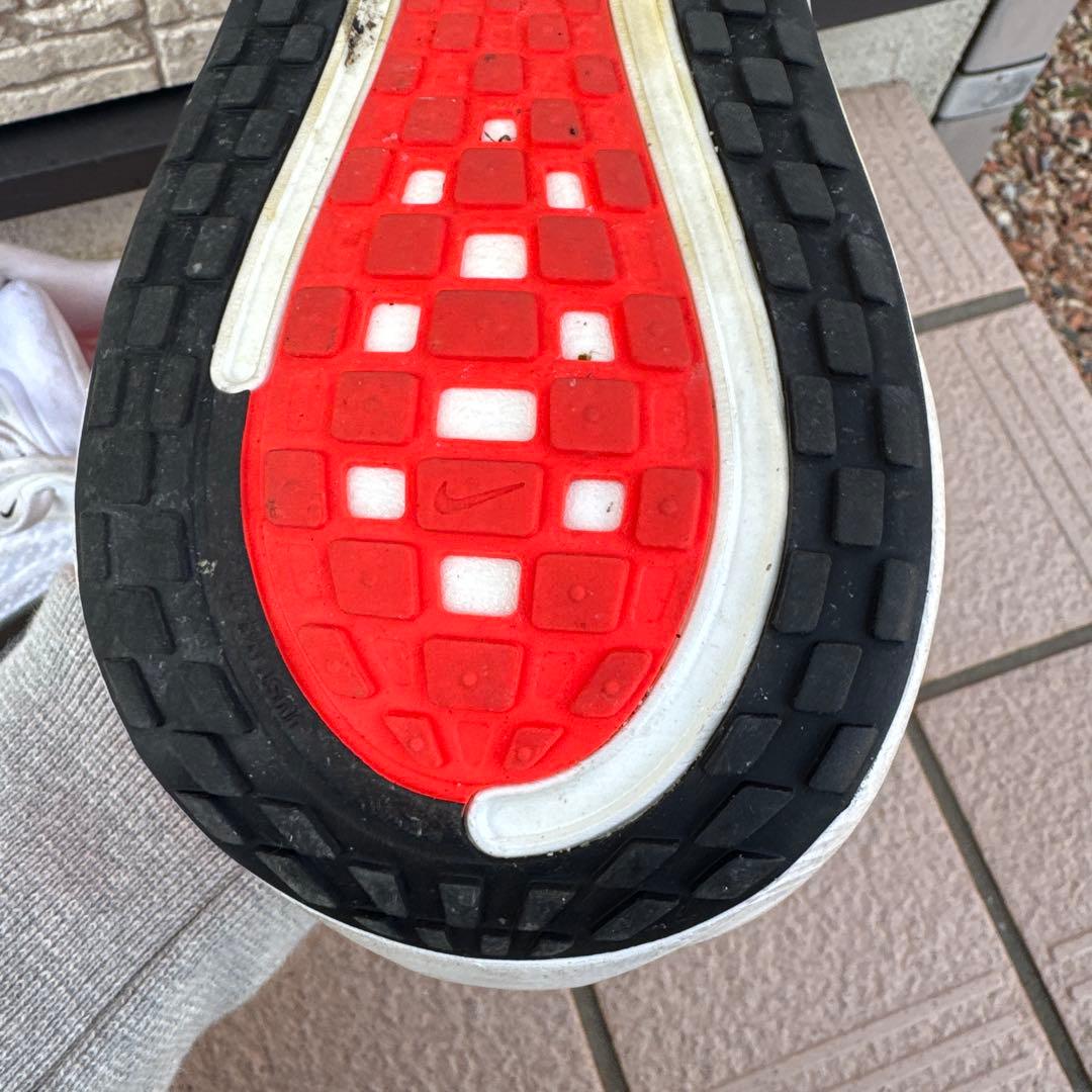 Nike ポメロプラス　ランニングシューズ　28㎝