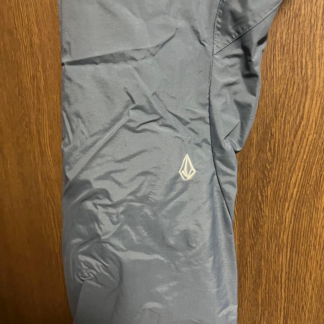 VOLCOM スノーボードウェア　上下セット