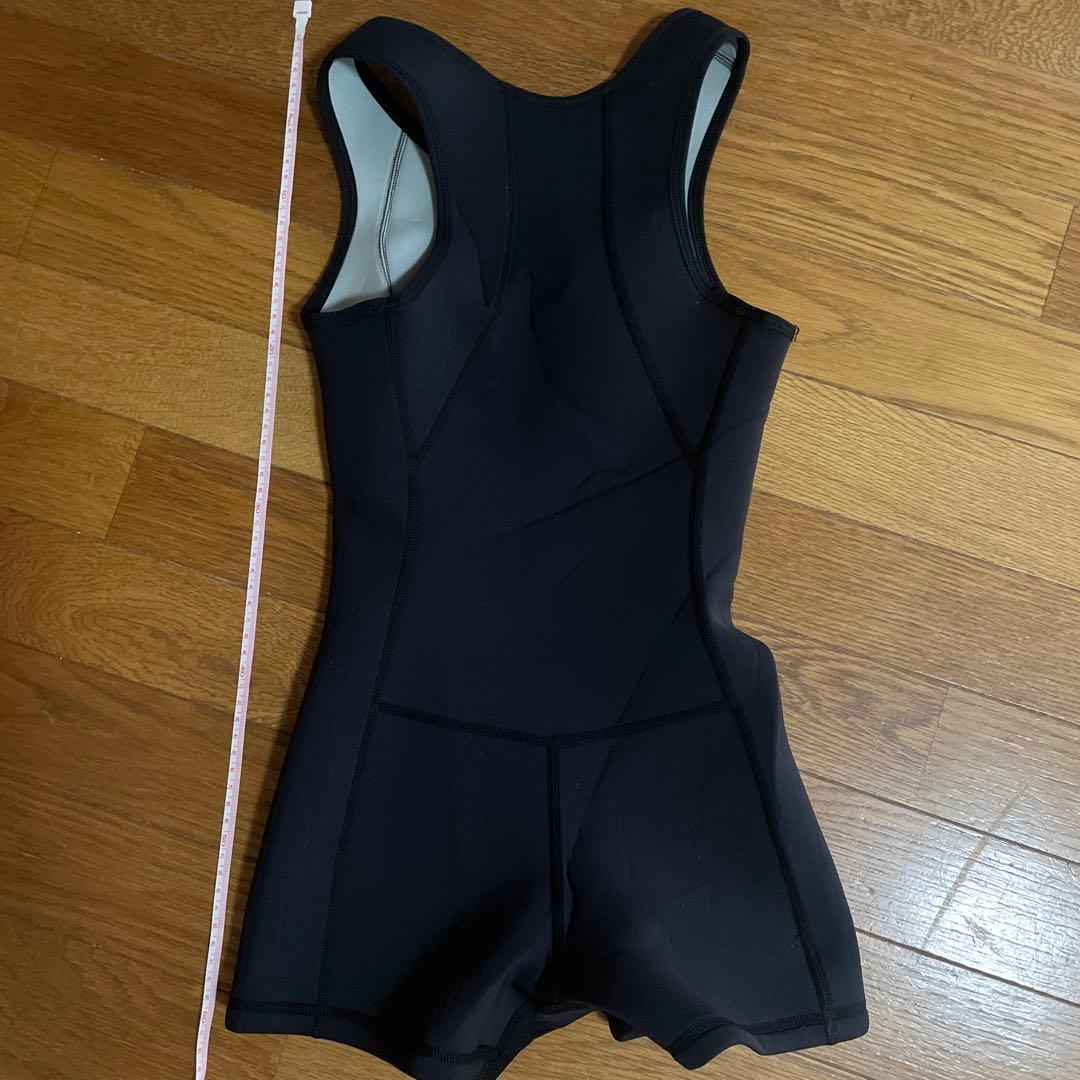 patagonia ショートジョンウェットスーツ　　　ブラックリバーシブルグレー