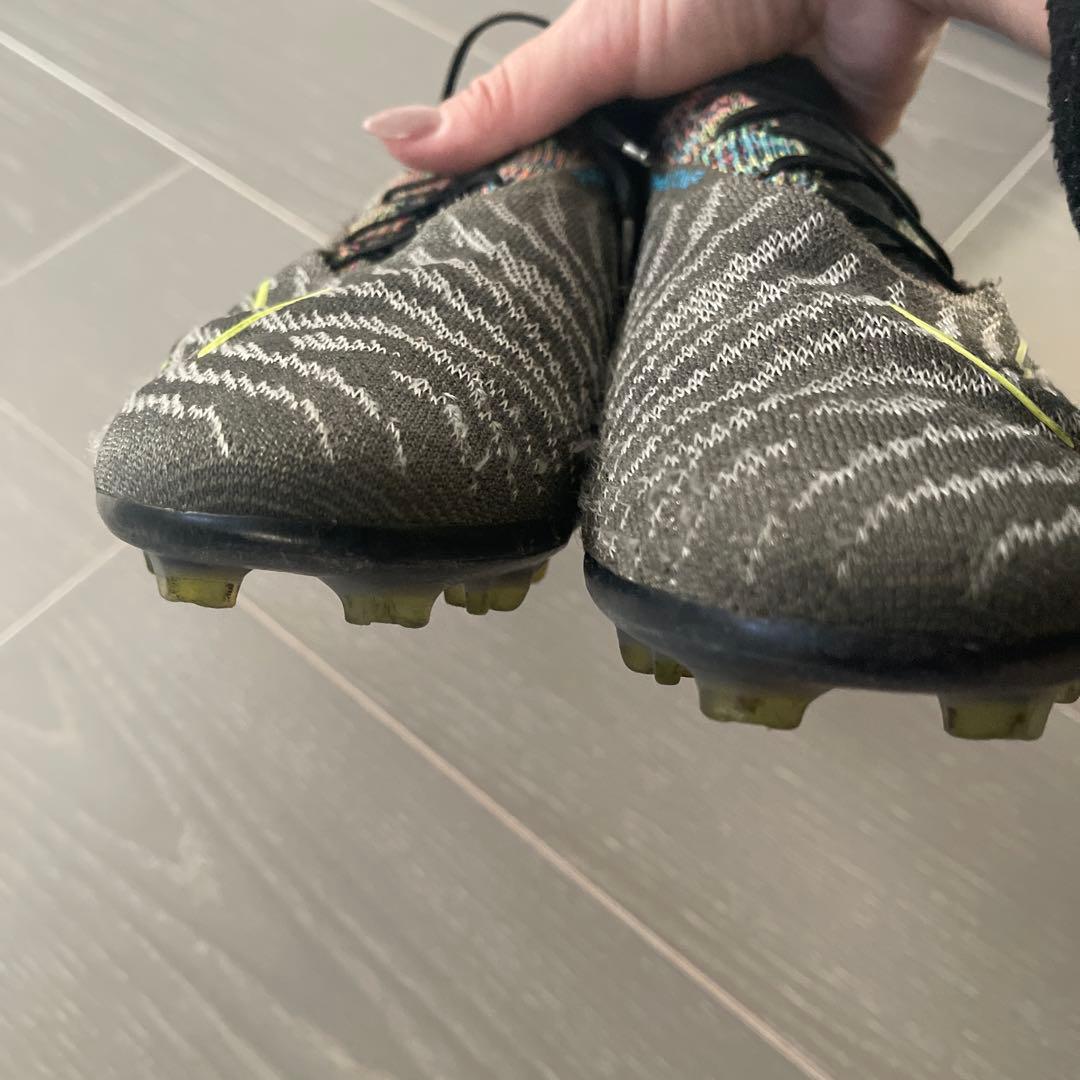 Nike Phantom サッカーシューズ