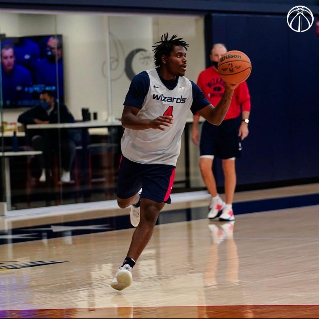 ウィザーズNIKEプラクティスバスパンハーフパンツNBA選手支給品US Mサイズ