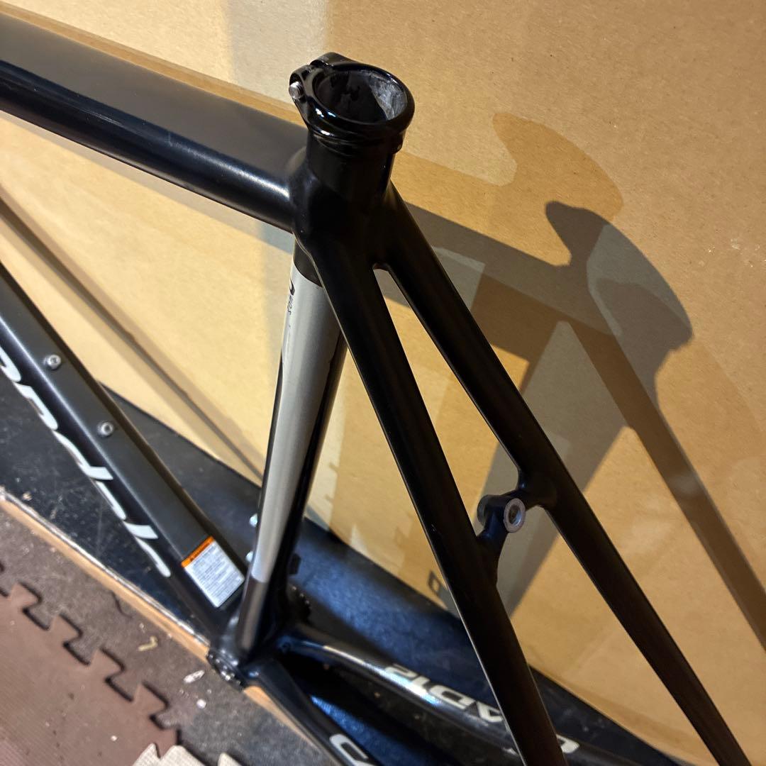CANNONDALEキャノンデール CAAD12 カーボン