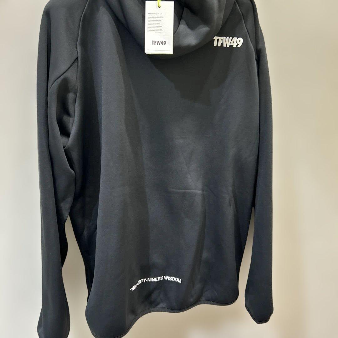 新品❤️TFW フード付きブラックスウェット
