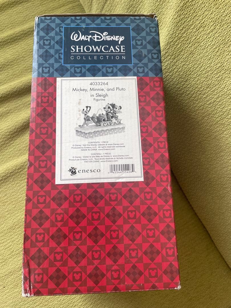 ディズニー　Showcase ミッキー　ミニー　プルート　ソリ 置物
