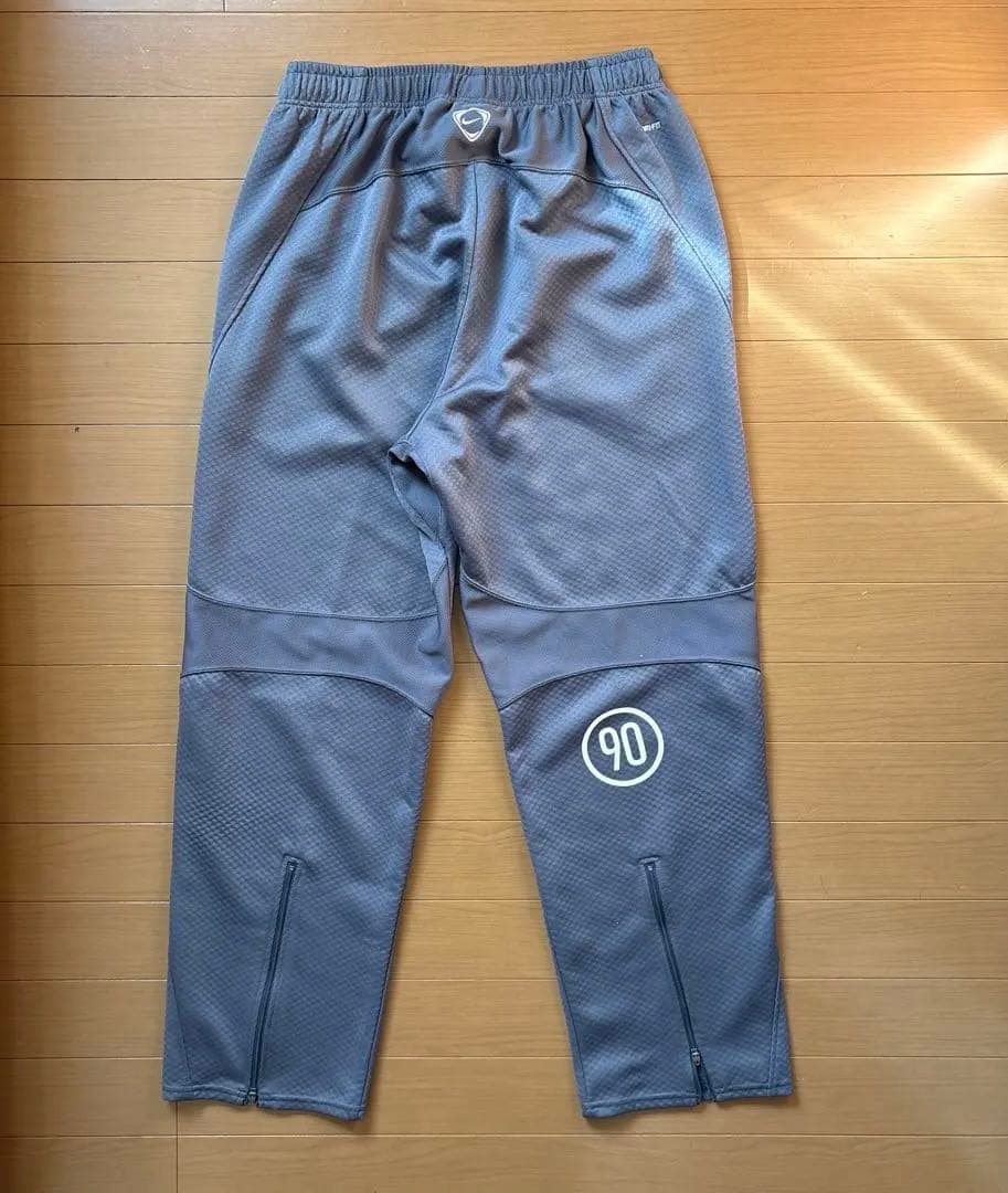 ⭐︎美品⭐︎ 【L】NIKE トータル90 ジャージ上下セット レッド、グレー