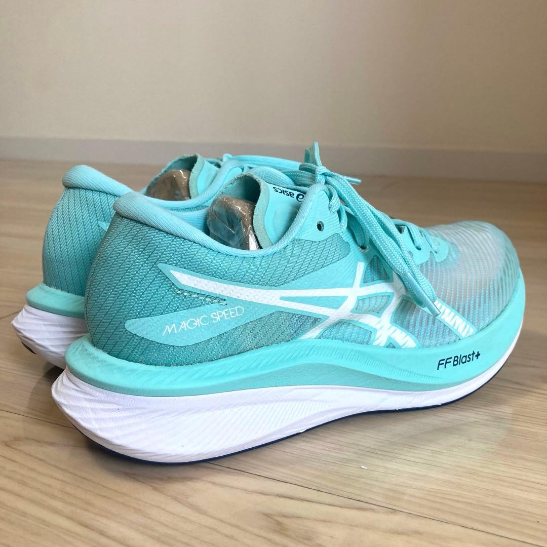 ✨定価16,500円／厚底／軽量✨asics MAGIC SPEED 3