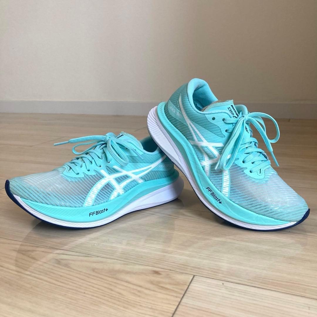 ✨定価16,500円／厚底／軽量✨asics MAGIC SPEED 3