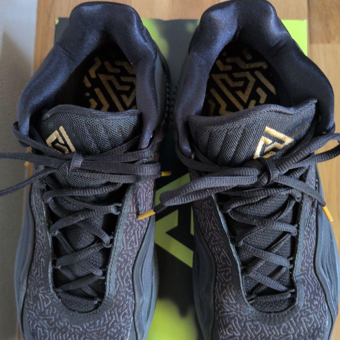 NIKE GIANNIS FREAK 7 EP 27.5cm ブラック/ゴールド