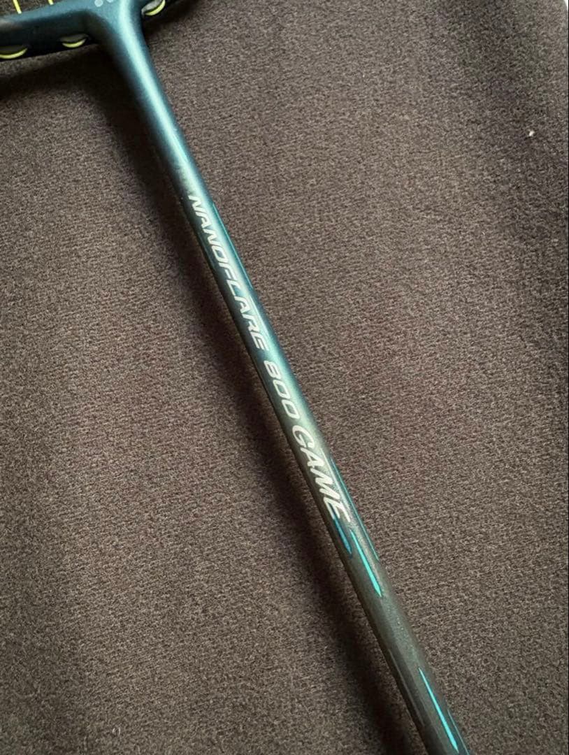 ☆YONEX ヨネックス　ナノフレア 800 ゲーム（NANOFLAR)4U5