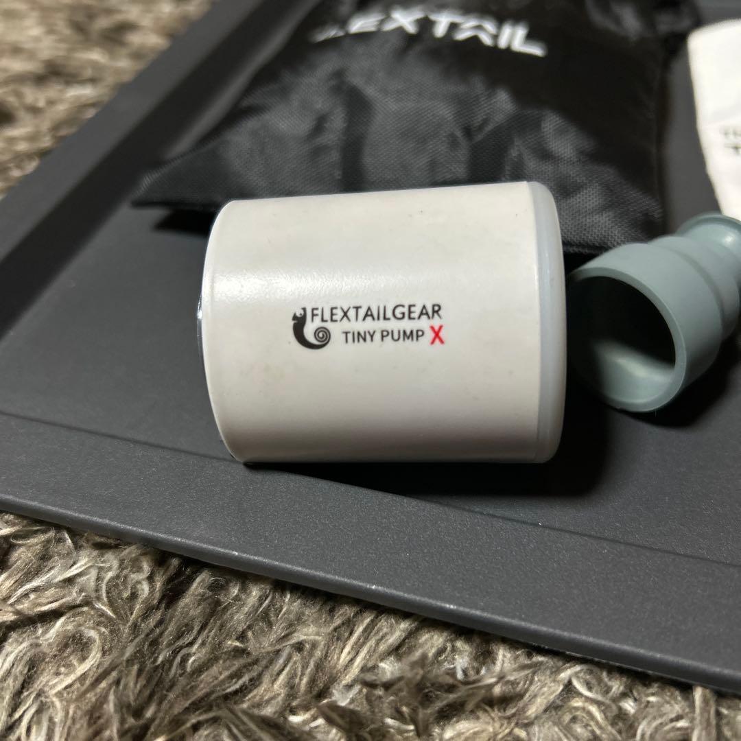 WAQ インフレータブルマット 8cm と TINY PUMP X