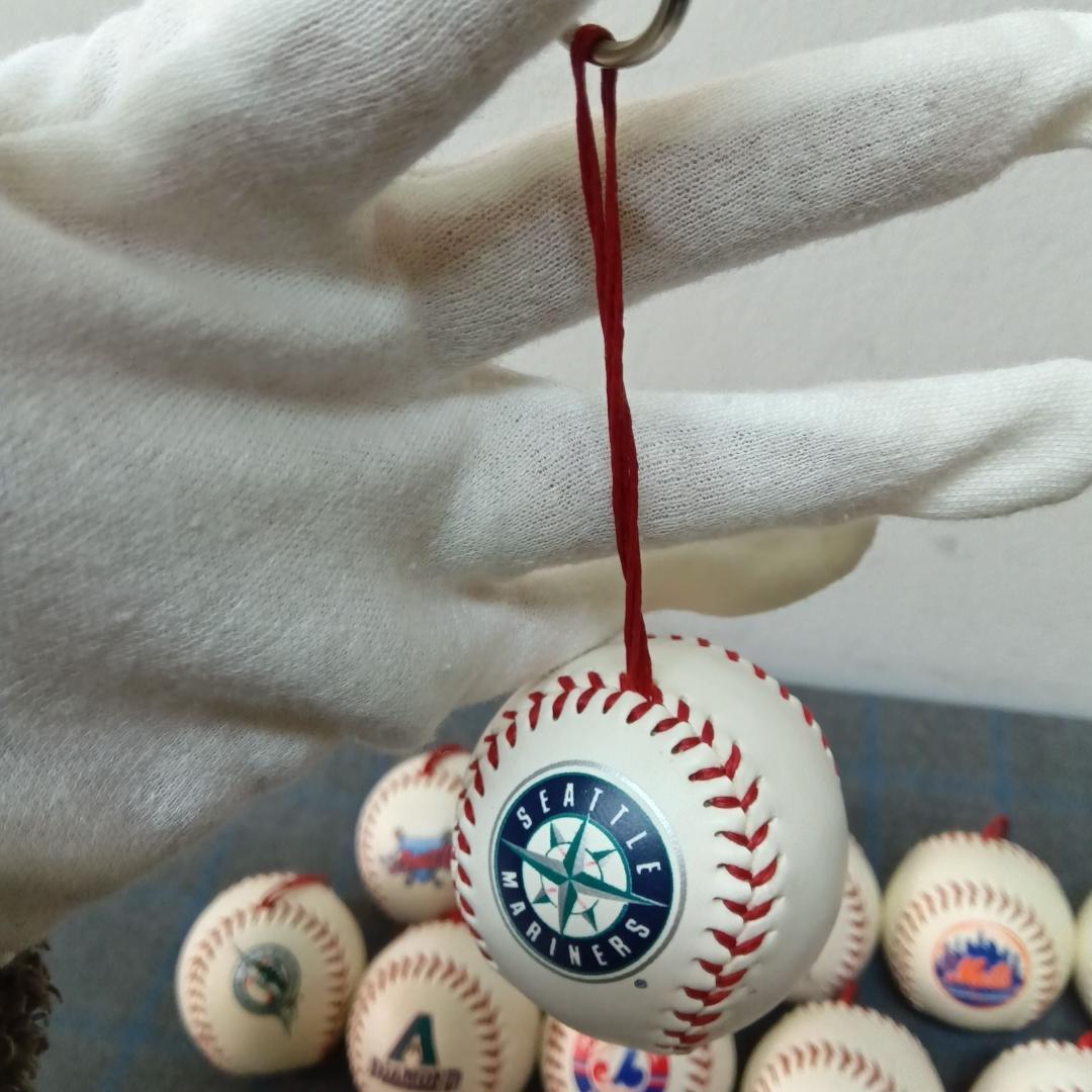 MLB/メジャーリーグ　チームロゴ入りボールキーホルダー　15個セット