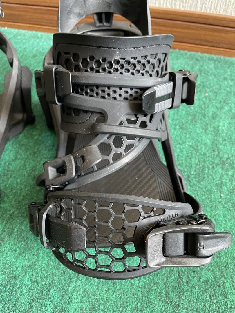 NIDECKER SUPERMATIC CARBON 24-25モデル Lサイズ