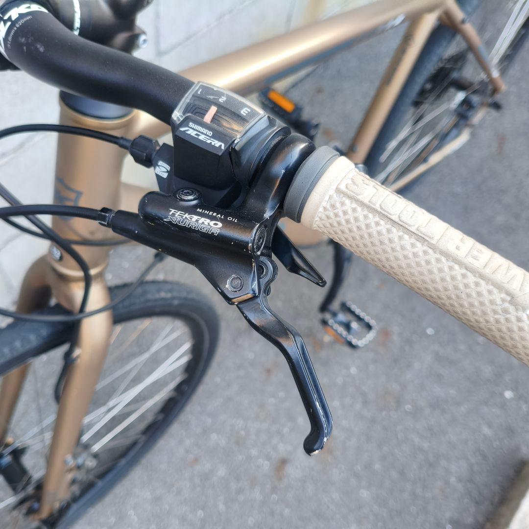 引取限定　大阪　クロスバイク　油圧　ディスクブレーキ　KONA DEW