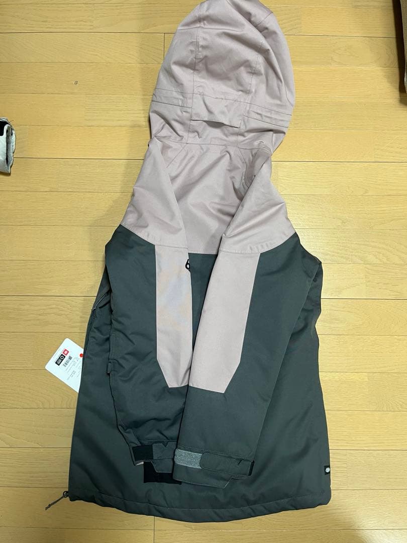 新品　686　スノーボード　ウェア　アノラック