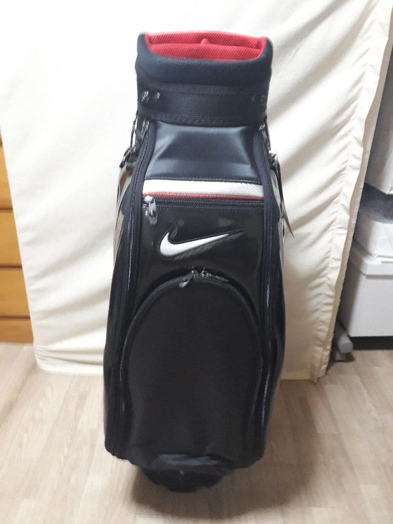 未使用　NIKE　ナイキ　キャディバッグ　　タグ付　美品