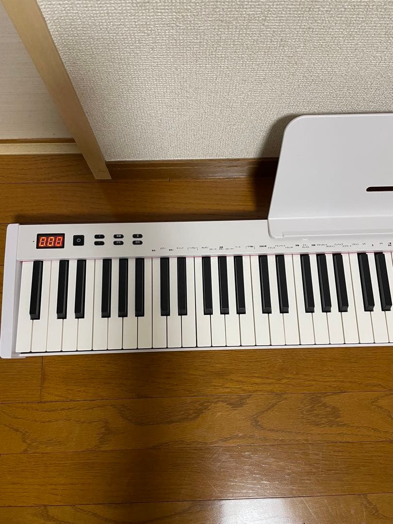 ホワイト 88鍵盤　電子ピアノ 初心者セット