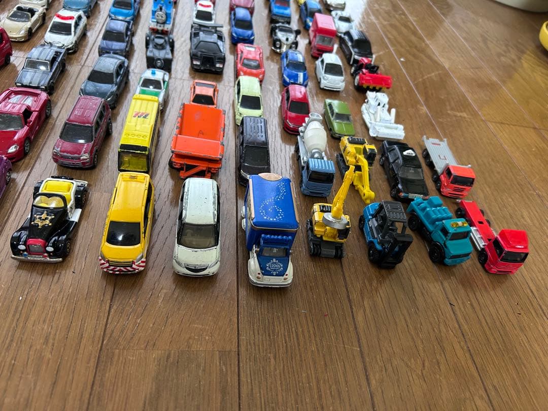 d*3様 トミカ　まとめ売り