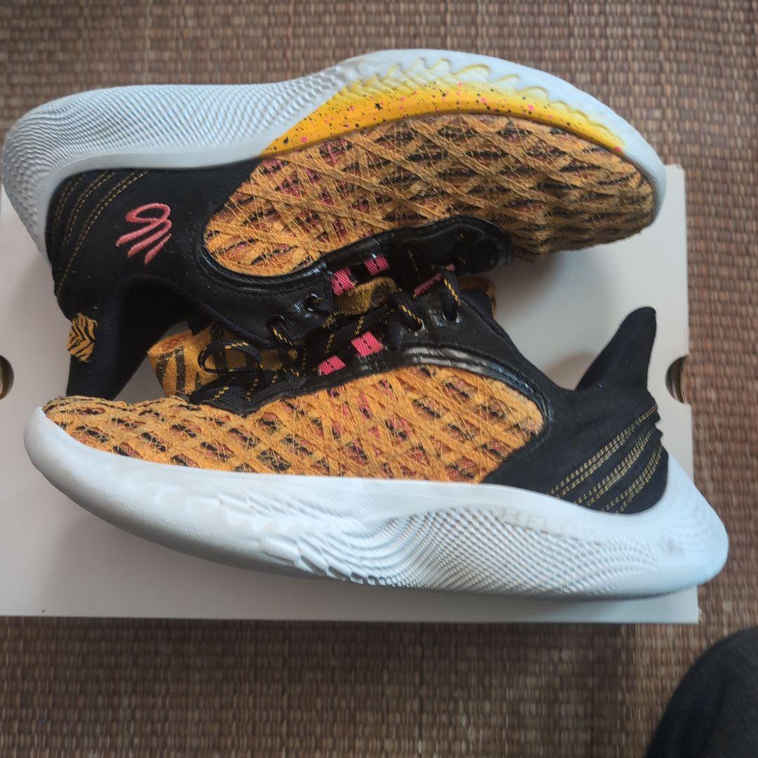 UNDER ARMOR curry 9 カリー9 26.5cm