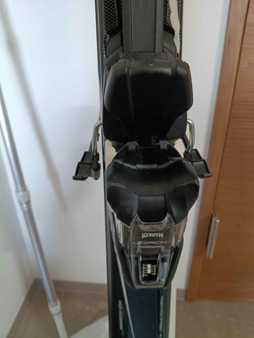 【未使用品】Völkl Platinum R 166cm 板 ビンディング