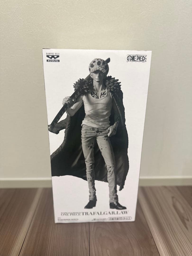 BANPRESTO ONE PIECE TRAFALGAR.LAW フィギュア