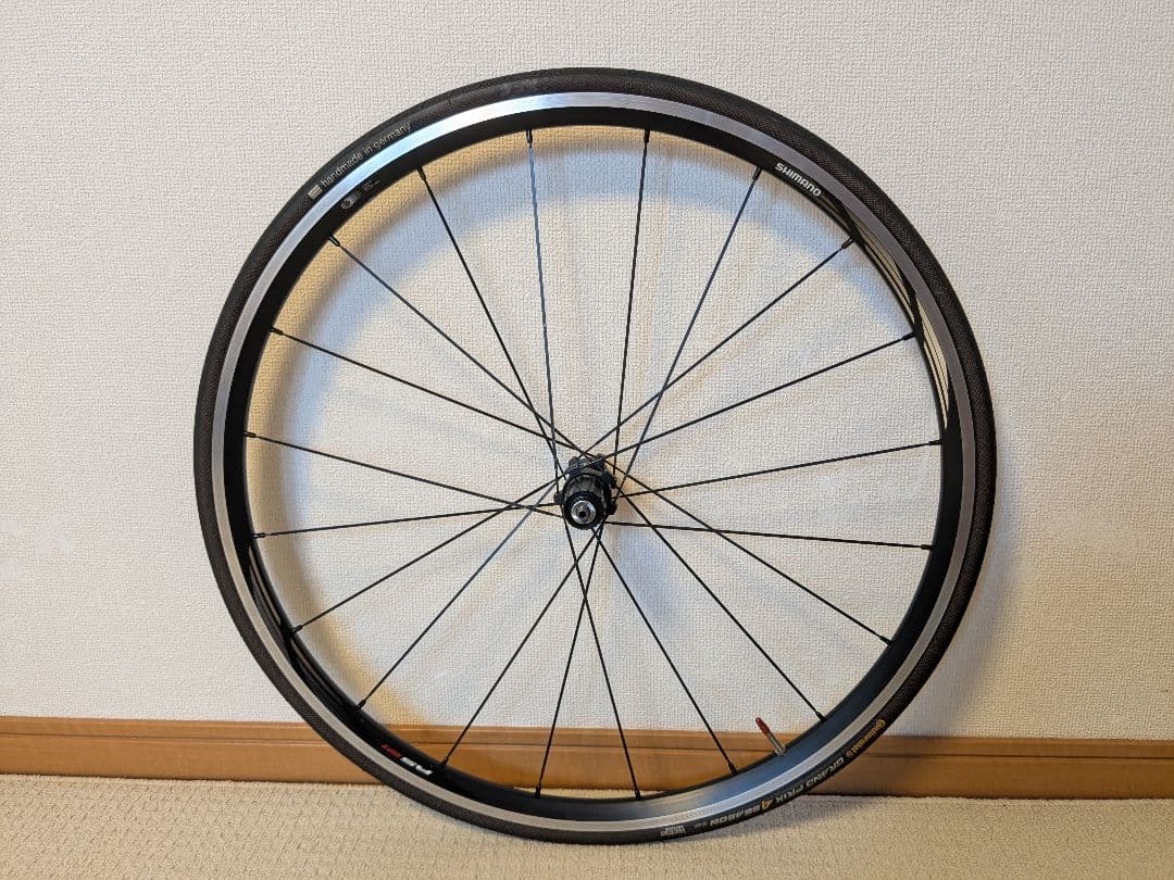 シマノWH-RS21、GP4season付き