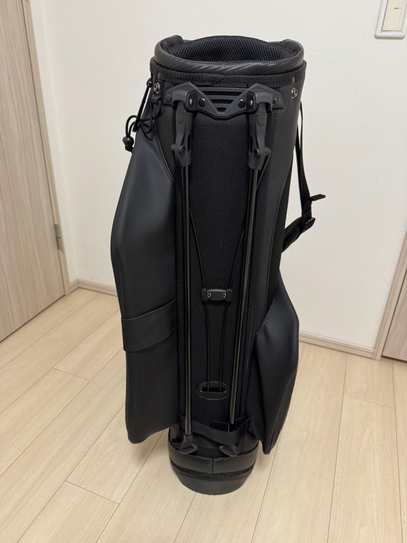 TaylorMade QI35キャディバッグ