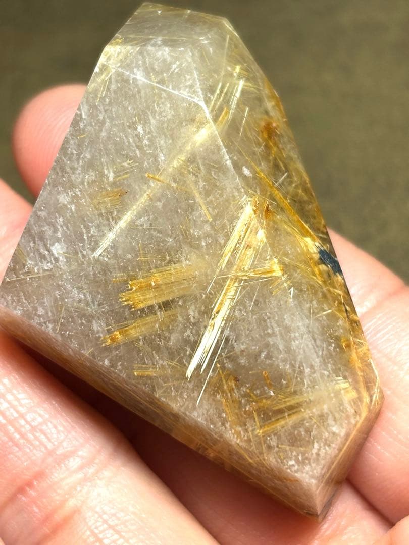 金運最強　太陽放射タイチンルチル フリーカット原石（新品・未使用）
