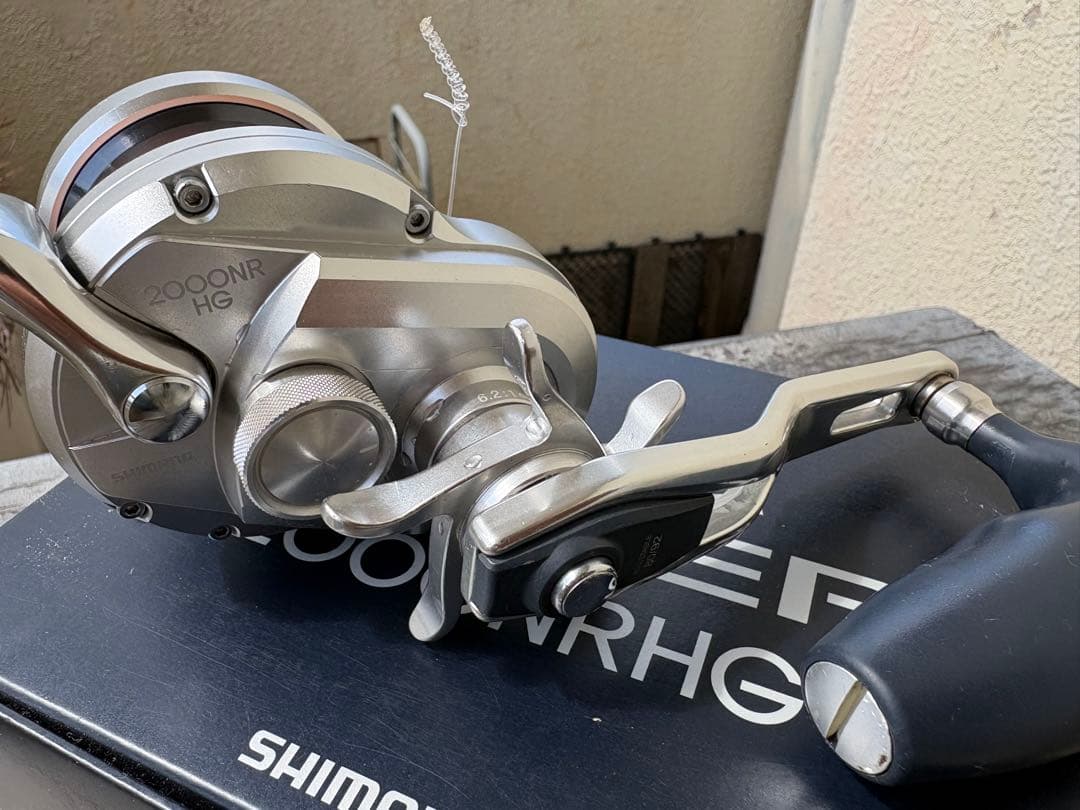 SHIMANO OCEA JIGGER 2000NRHG ジギング