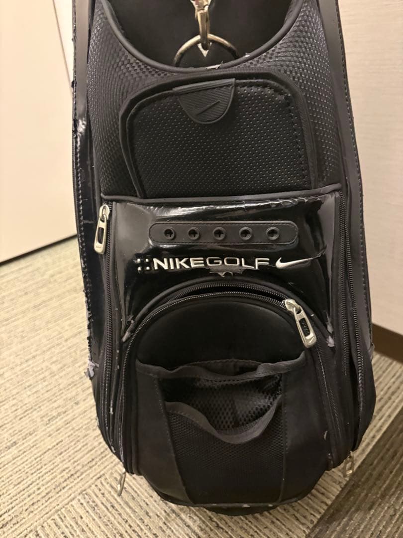 NIKE golf キャディバッグ、フード付き