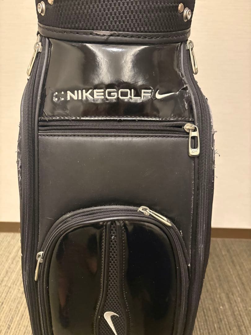NIKE golf キャディバッグ、フード付き
