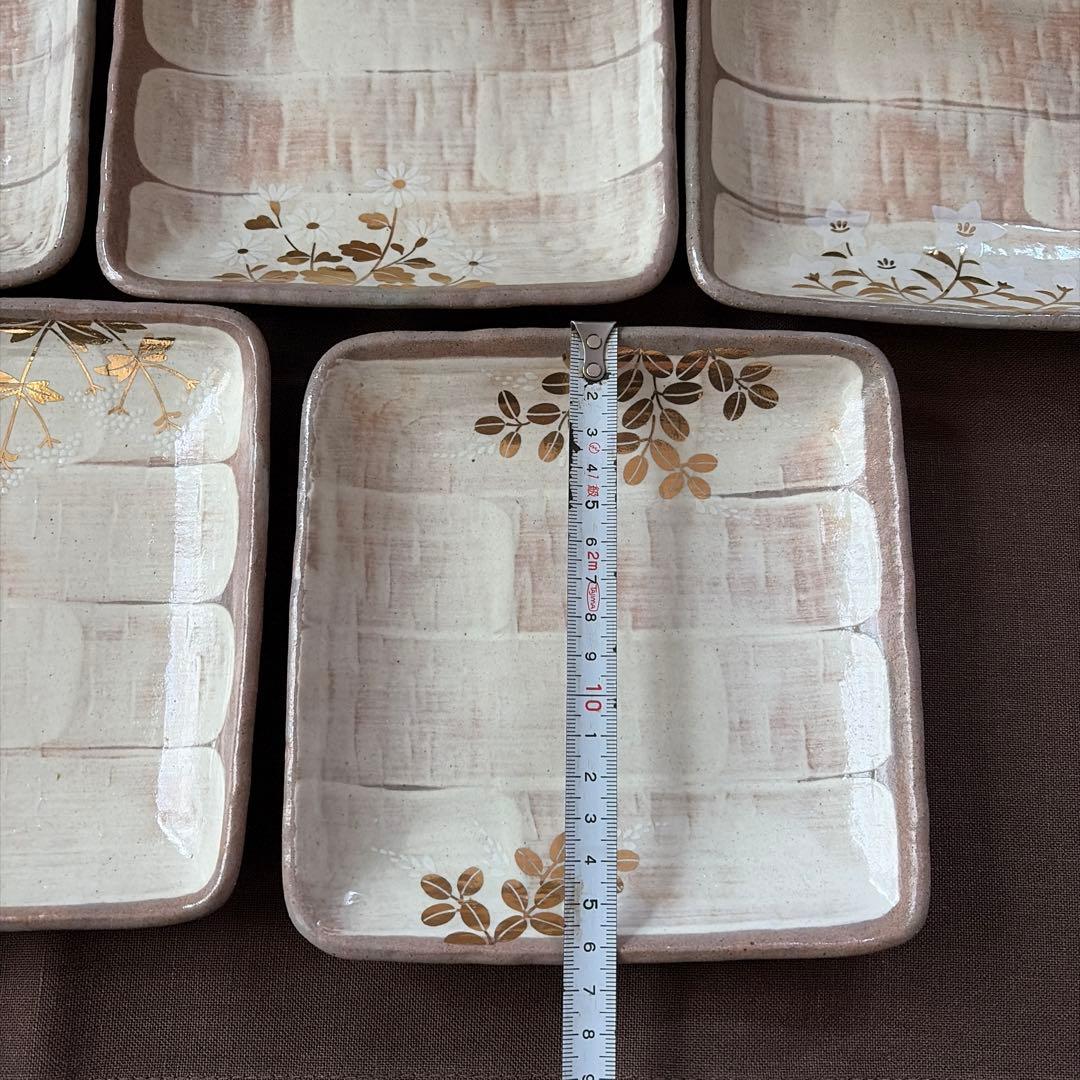 たち吉和風食器セット（盛皿、角皿・盛鉢）　金彩草花