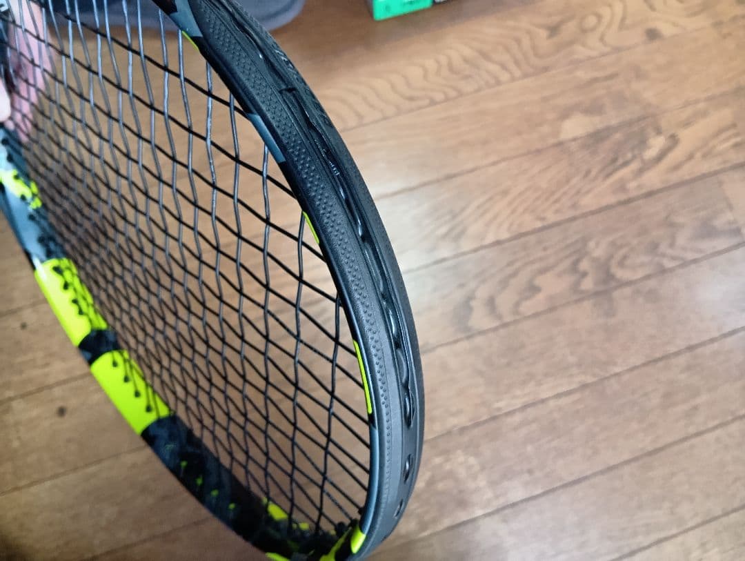 【極美品】BabolatPureAero98(2023モデル)
