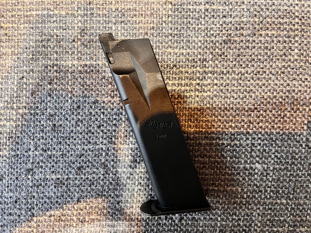 東京マルイ P226E2 ガスブローバック ほぼ美品 動作良好・確認済み