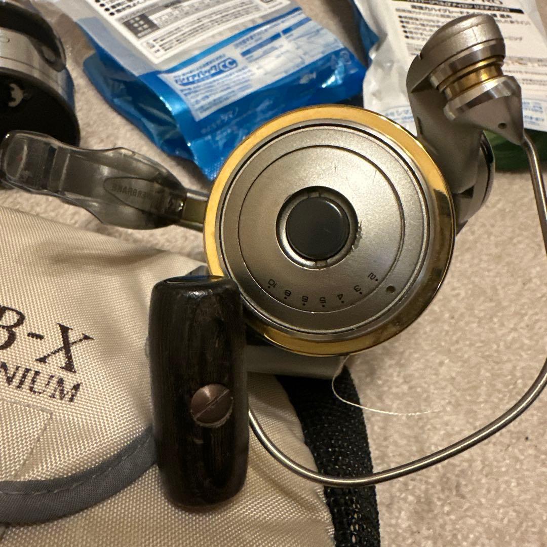 BB-X TECHNIUM 5000 スピニングリール
