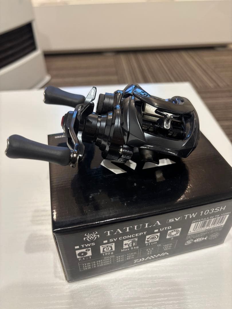 美品　DAIWA 20 TATULA SVTW 103SH 右巻き