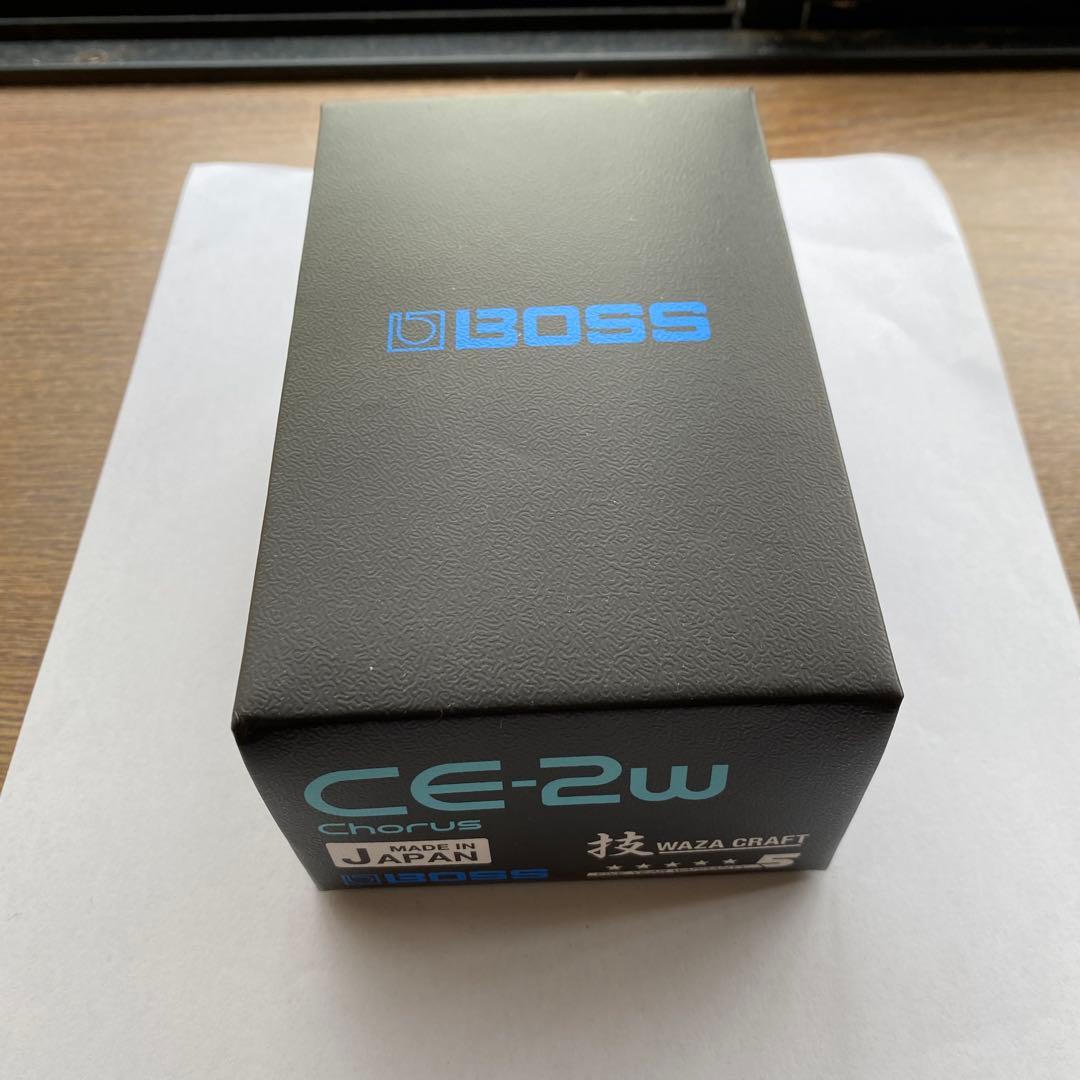 BOSS コーラスエフェクター CE-2W