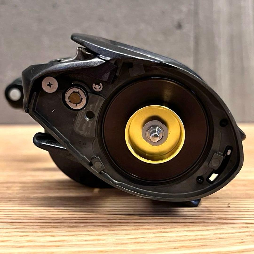 US DAIWA タトゥーラ 100H 6.3 右ハンドル