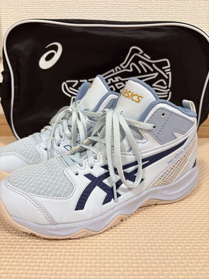 ASICS バスケットシューズ