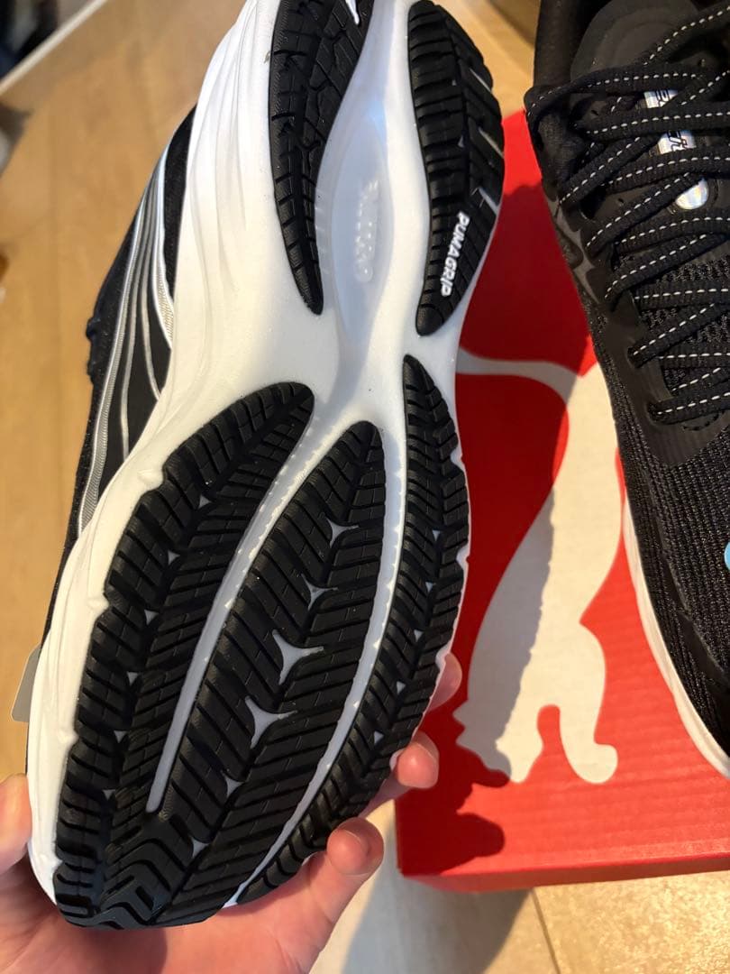 puma ヴェロシティニトロ4 AP 25.5cm