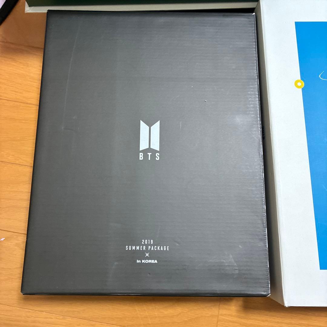 BTS シーグリー他　（写真の他に2019シーグリもあり）9点まとめ売り