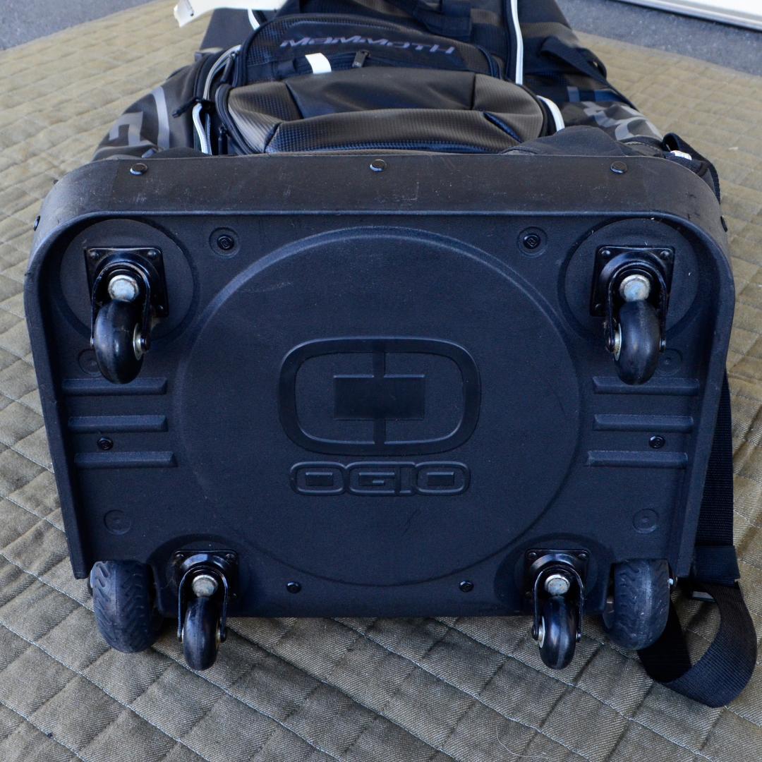 OGIO　オジオ　ゴルフ用　トラベルバッグ　ゴルフバッグ　大型　キャリーケース