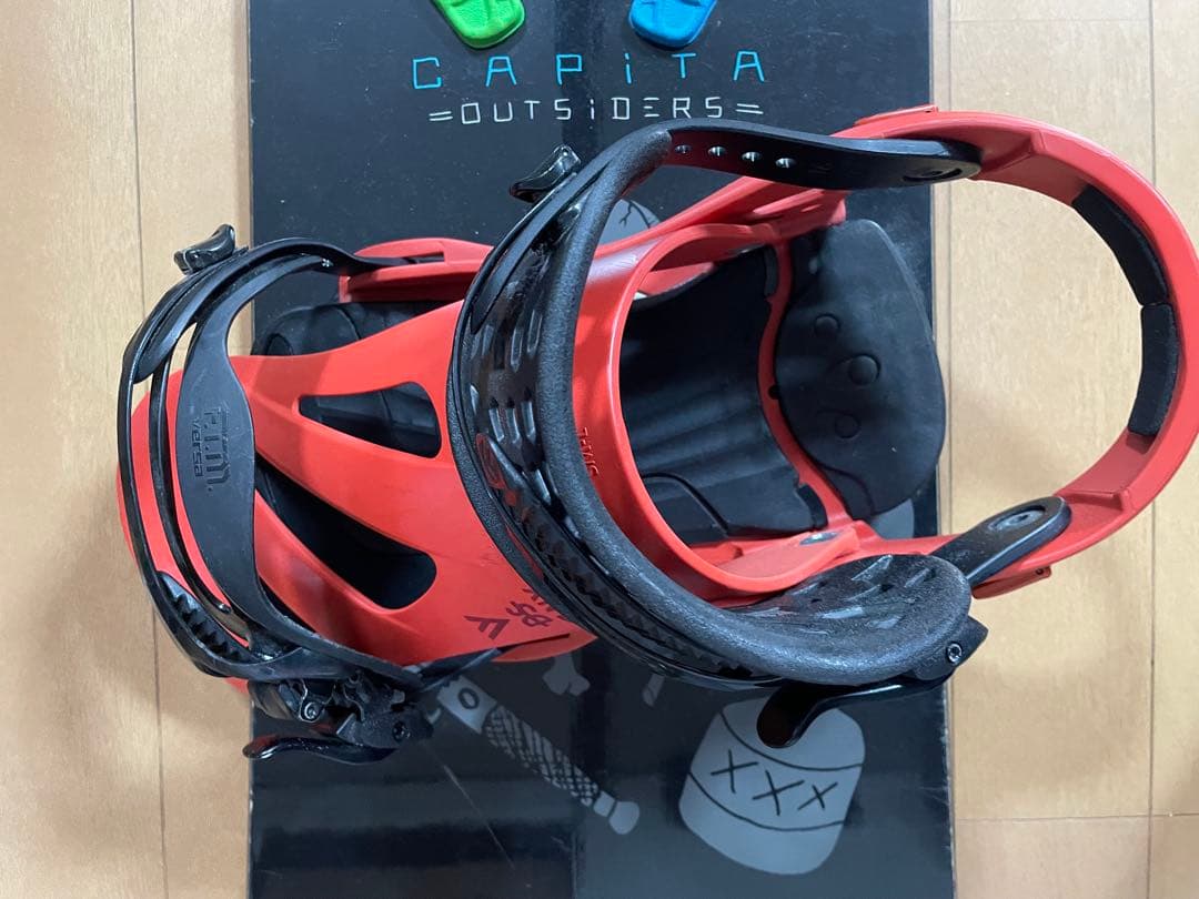 CAPiTA OUTSIDERS スノーボード　キャピタ