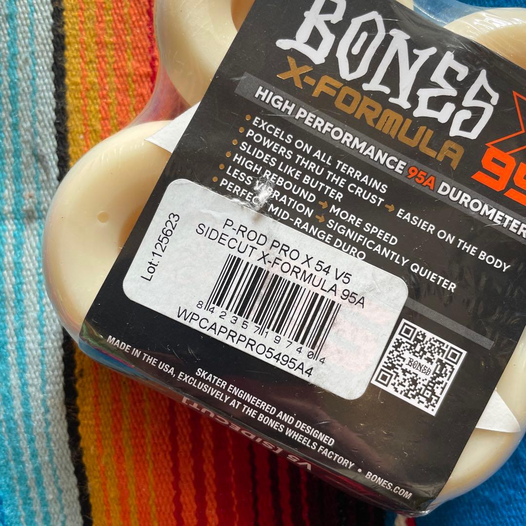 BONES P-ROD 54mm X-FORMULA 95A ボーンズウィール