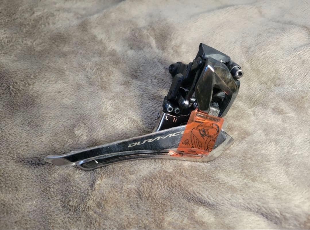 Shimano FD-R9100 バンド式 28.6/31.8mm 未使用品