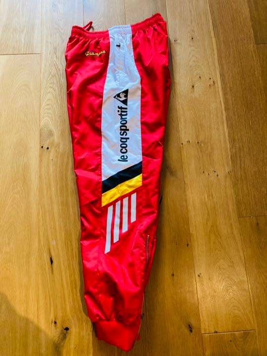 名古屋グランパス　ウィンドブレーカー