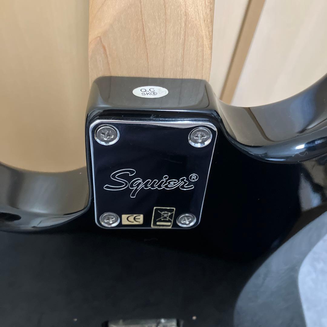 Squier Affinity Stratocaster ブラック