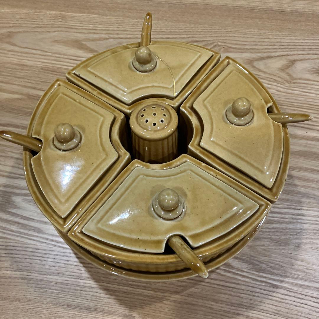 タイ陶器製漬け物容器 5仕切りベージュ 金継　タイ料理皿